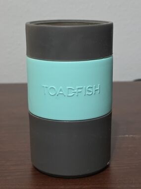 Toadfish Aqua and Gray Insulated Can Cooler